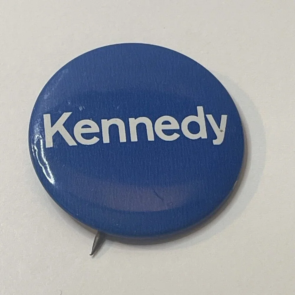 1960s ROBERT KENNEDY BOBBY‎ RFK campaign pin pinback button political Blue